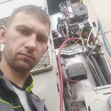 Мастер Михаил